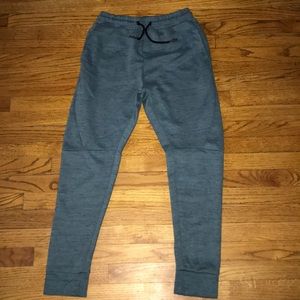 NWOT. Men’s Joggers. Very comfortable.